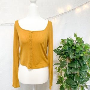 Yellow ribbed long sleeve button shirt